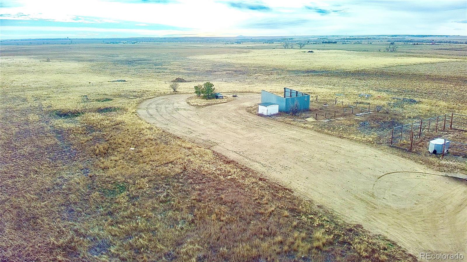 3711 Xmore Road Byers, CO 80103 - Photo 16 of 33 Gallery Image 16