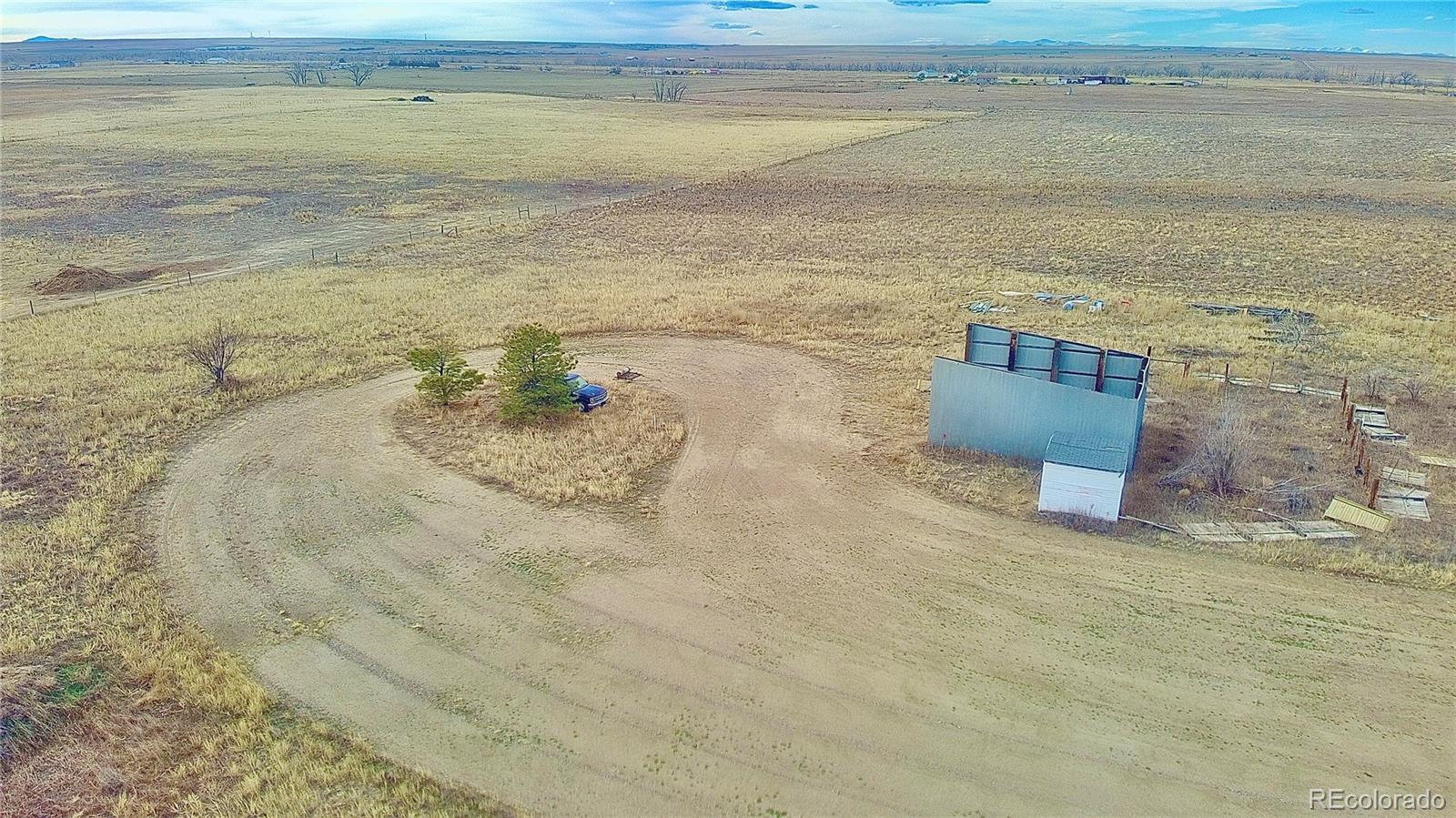 3711 Xmore Road Byers, CO 80103 - Photo 7 of 33 Gallery Image 7
