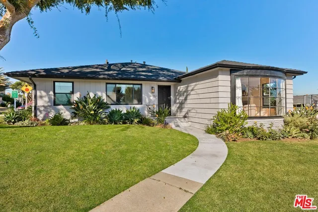 $2,795,000 | 9125 David Avenue, Los Angeles, CA 90034
