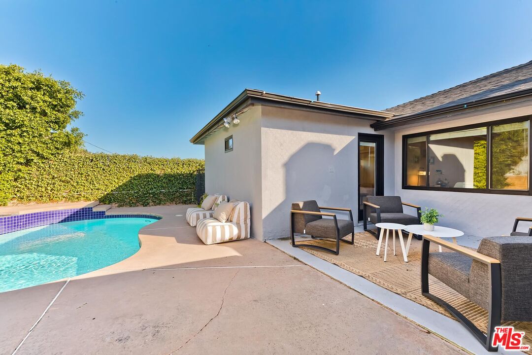 9125 David Avenue Los Angeles, CA 90034 - Photo 36 of 41