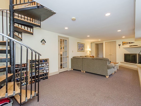 19 Madison Road Waltham, MA 02453 - Photo 25 of 30 Gallery Image 25