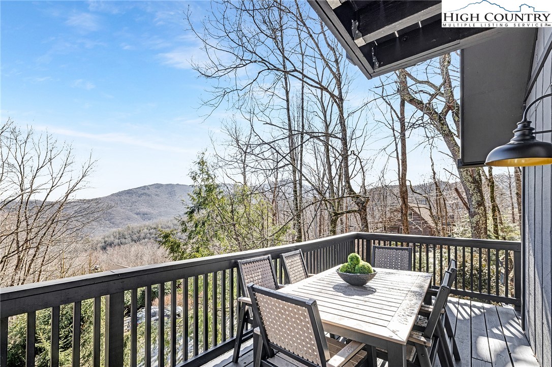 556-558 Thorncliff Drive Seven Devils, NC 28604 - Photo 34 of 48