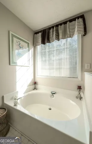 $259,900 | 4135 Argonne Drive, Villa Rica, GA 30180