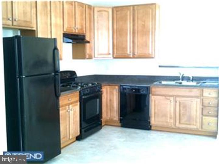 28 River Lane Delanco, NJ 08075 - Photo 7 of 12 Kitchen