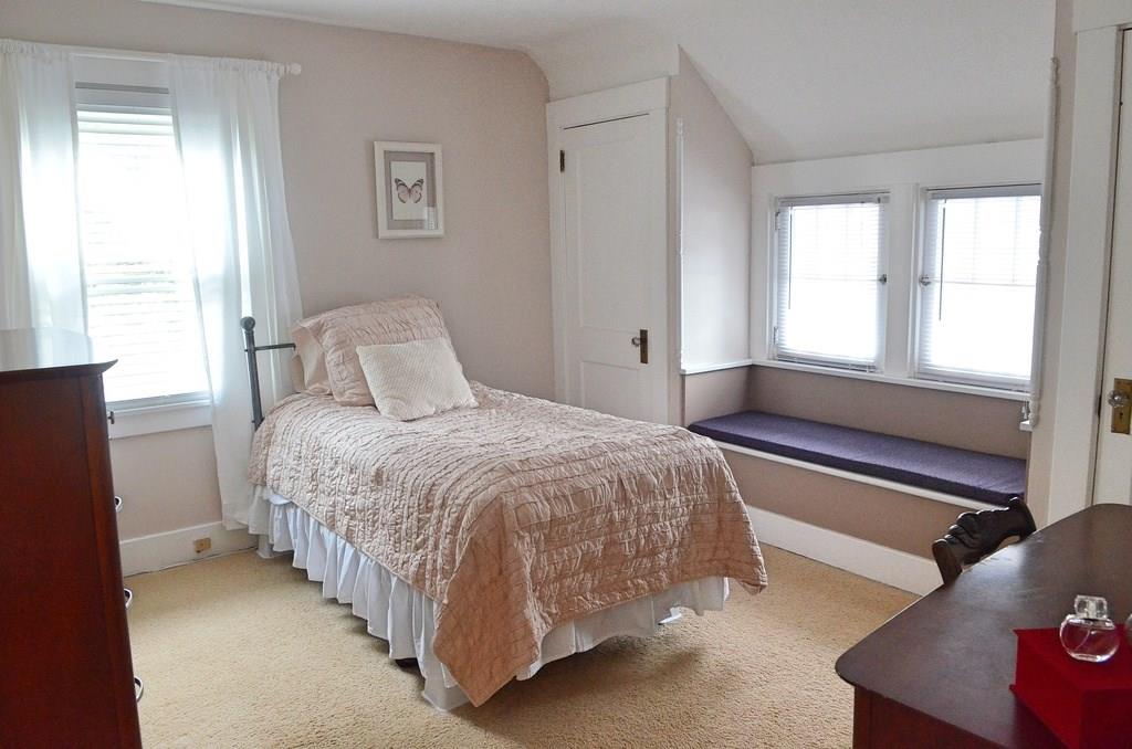 1 Penhurst Road Ben Avon Heights, PA 15202 - Photo 18 of 25 Bedroom #3 with adorable built in reading nook and two closets.