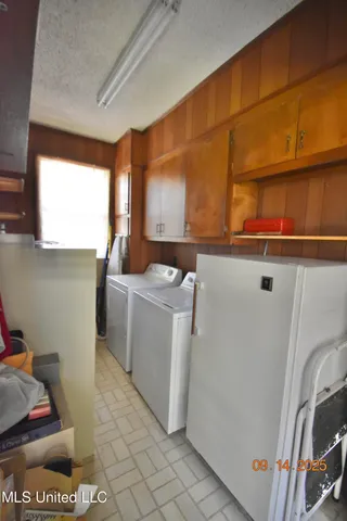 $190,000 | 112 East Jefferson Avenue, Greenwood, MS 38930