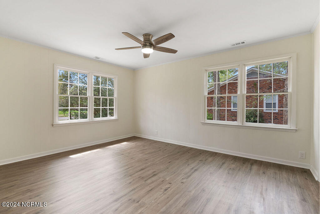 2325 Springhill Road Greenville, NC 27858 - Photo 8 of 15 07