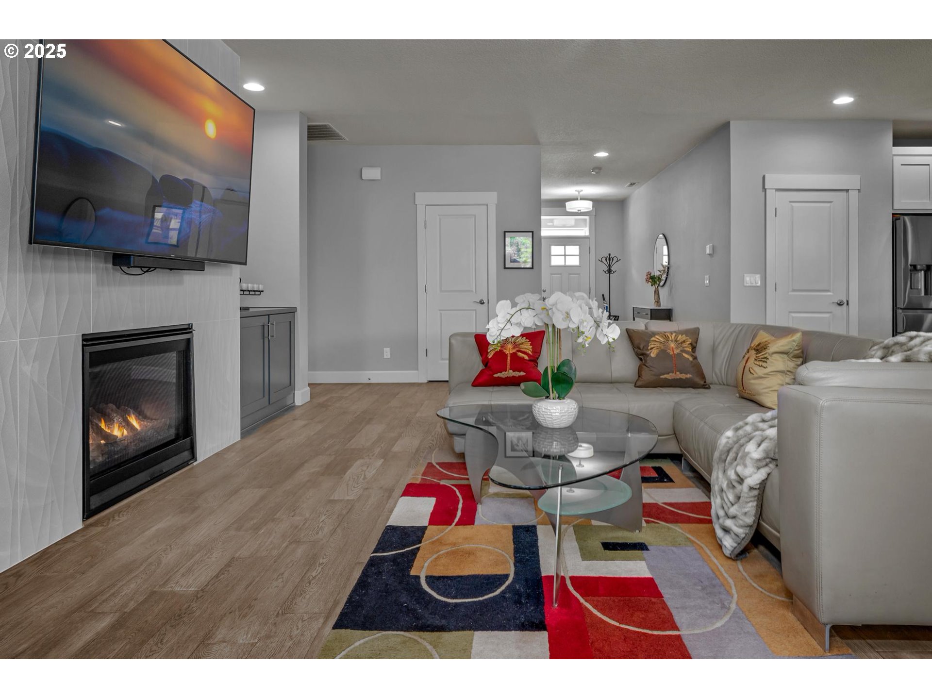 10149 Southwest Copperleaf Lane Portland, OR 97224 - Photo 11 of 46 Gallery Image 11