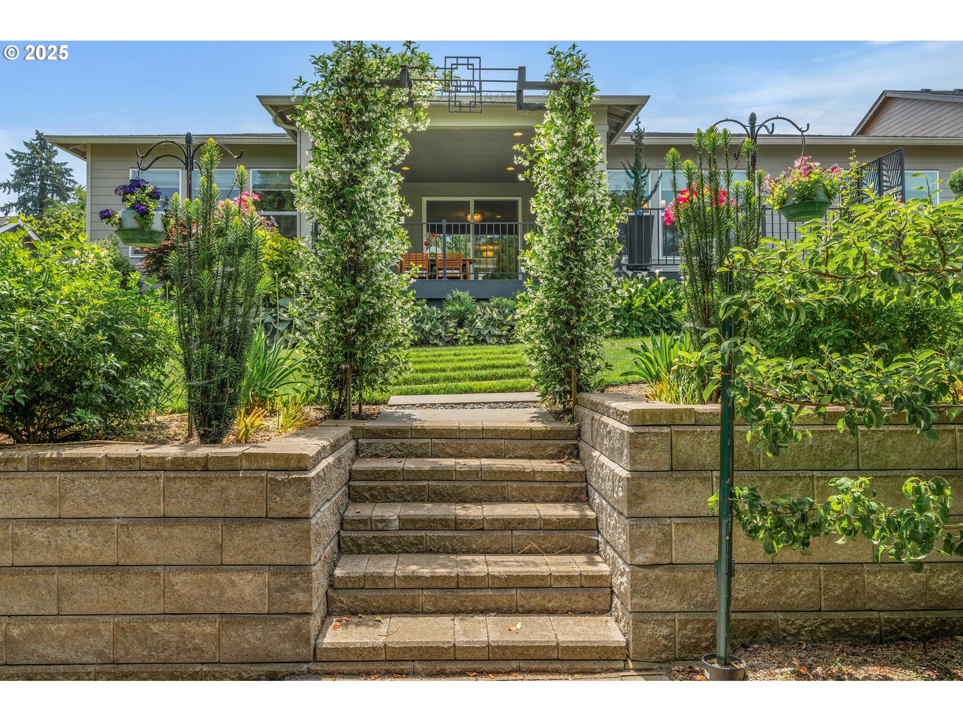 10149 Southwest Copperleaf Lane Portland, OR 97224 - Photo 40 of 46 Gallery Image 40