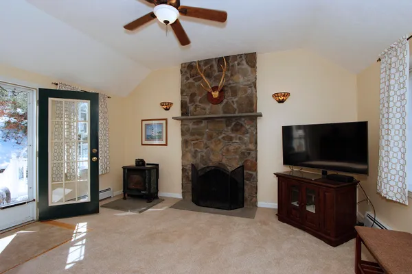 $795,000 | 4 Carmela Lane, Buzzards Bay, MA 02532