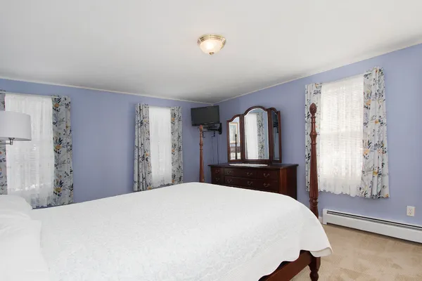 $795,000 | 4 Carmela Lane, Buzzards Bay, MA 02532