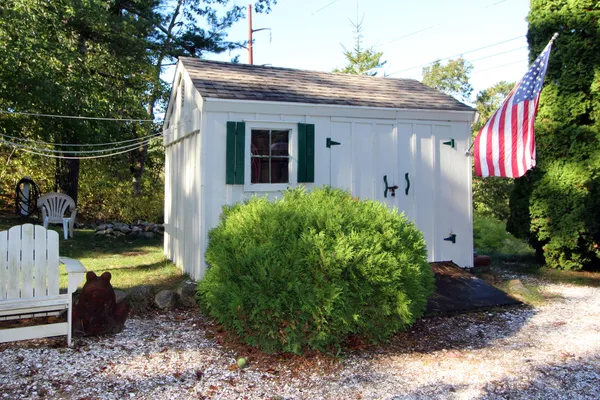 $795,000 | 4 Carmela Lane, Buzzards Bay, MA 02532