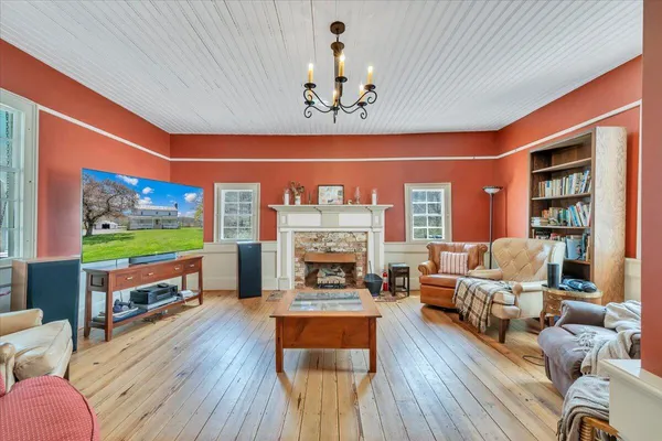 $999,000 | 16 Huffman Store Drive, Newport, VA 24128