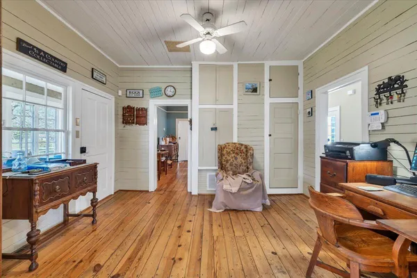 $999,000 | 16 Huffman Store Drive, Newport, VA 24128