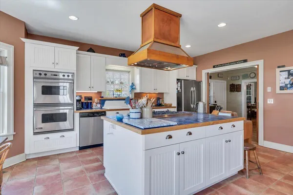 $999,000 | 16 Huffman Store Drive, Newport, VA 24128