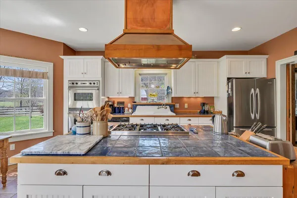 $999,000 | 16 Huffman Store Drive, Newport, VA 24128