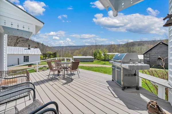 $999,000 | 16 Huffman Store Drive, Newport, VA 24128