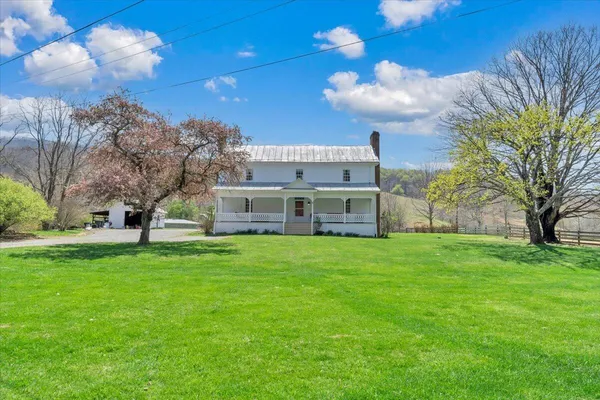 $999,000 | 16 Huffman Store Drive, Newport, VA 24128