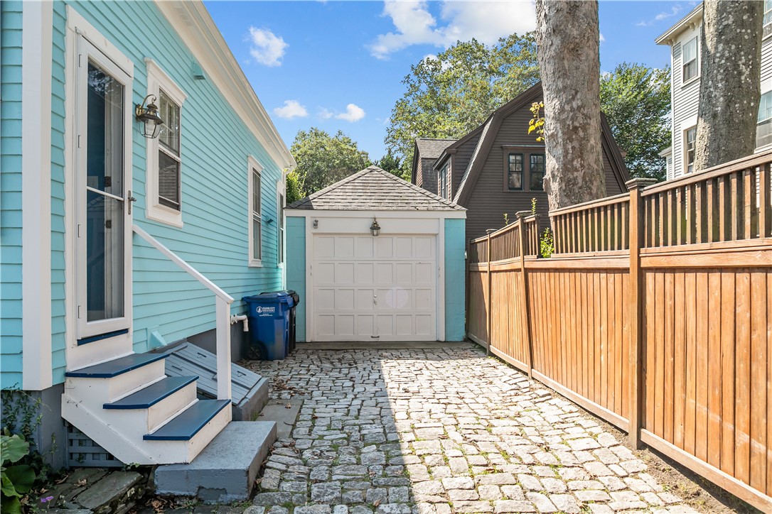58 2nd Street Newport, RI 02840 - Photo 33 of 39