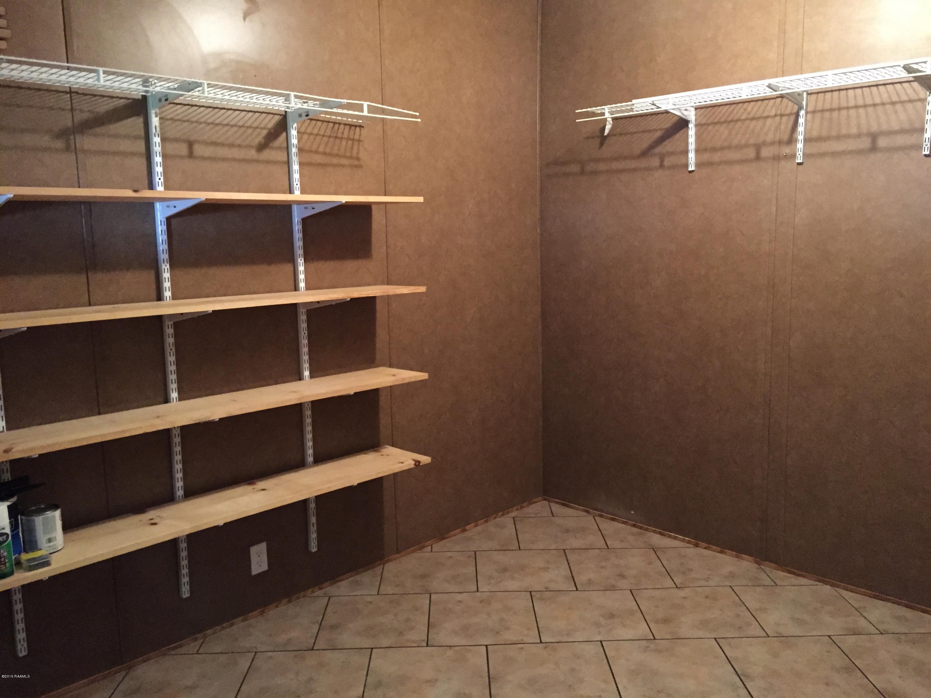 5903 Andrus Road Maurice, LA 70555 - Photo 6 of 17 6 - Utility room
