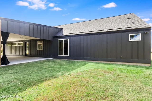 $415,000 | Undisclosed Address, Broussard, LA 70518