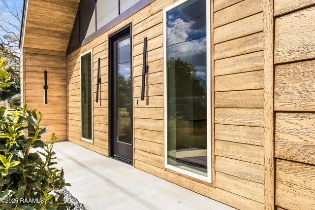 $415,000 | Undisclosed Address, Broussard, LA 70518