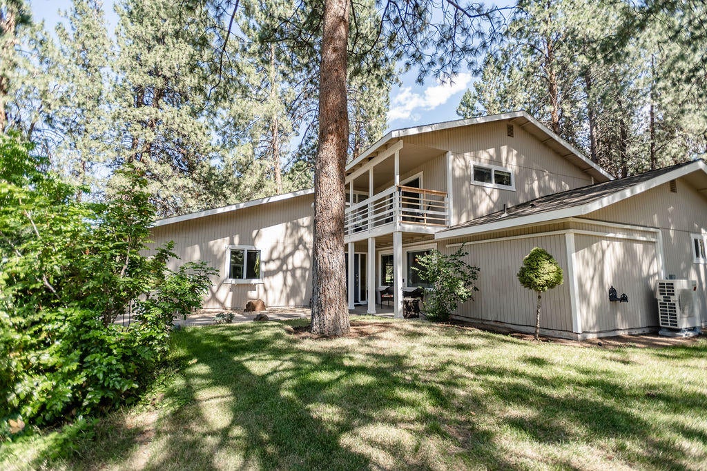20367 Strawline Road Bend, OR 97702 - Photo 33 of 40 DSC_4198