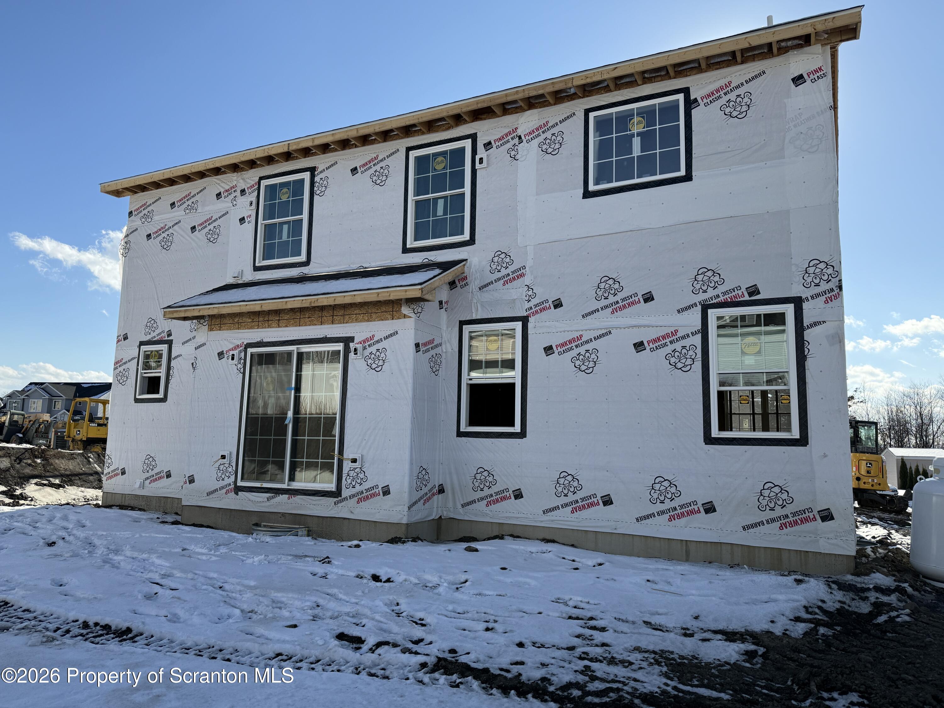 517 Poppy Lane Pittston, PA 18641 - Photo 2 of 5 IMG_2311