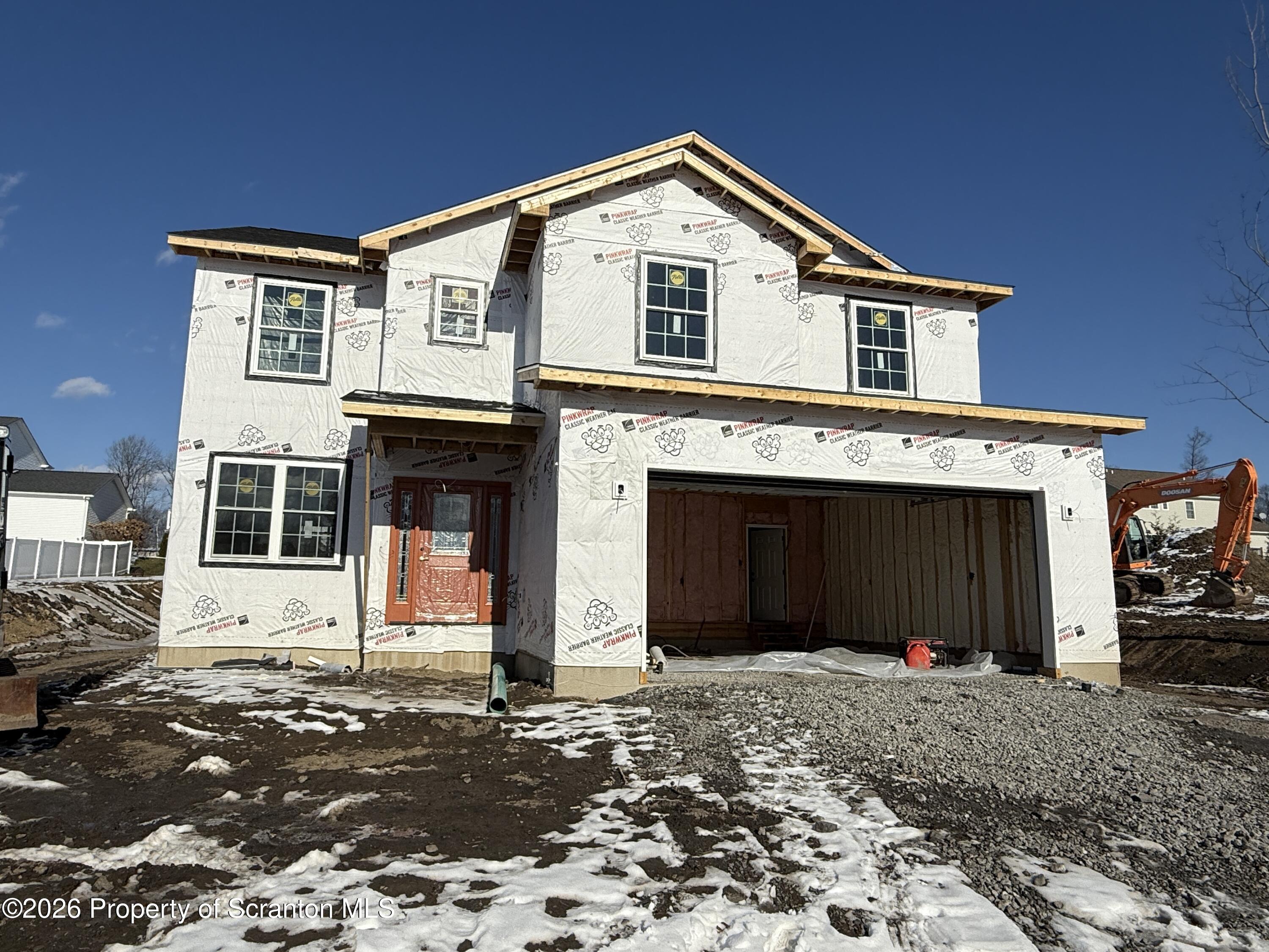 517 Poppy Lane Pittston, PA 18641 - Photo 3 of 5 IMG_2309