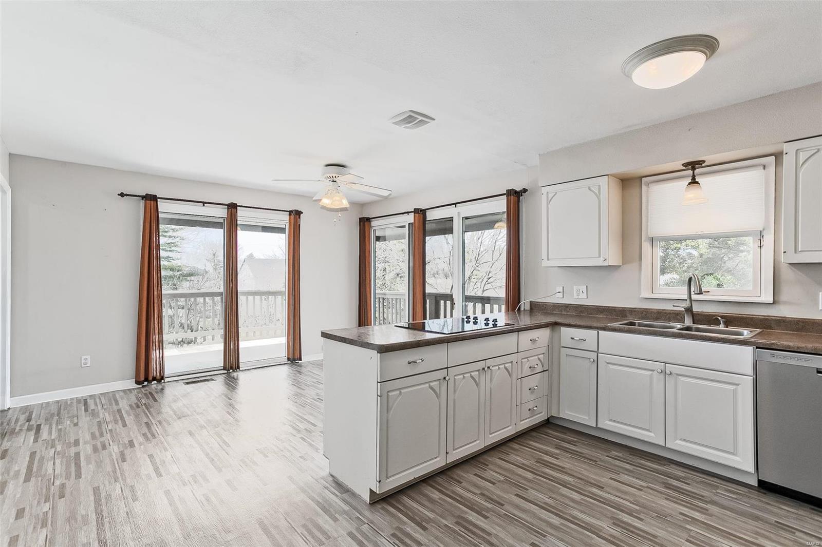 6946 Telegraph Road St. Louis, MO 63129 - Photo 11 of 43 Gallery Image 11