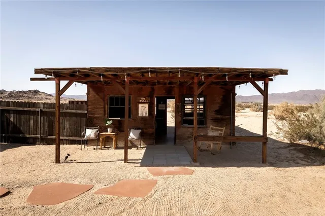 $435,000 | 80322 Mesa Drive, Twentynine Palms, CA 92277