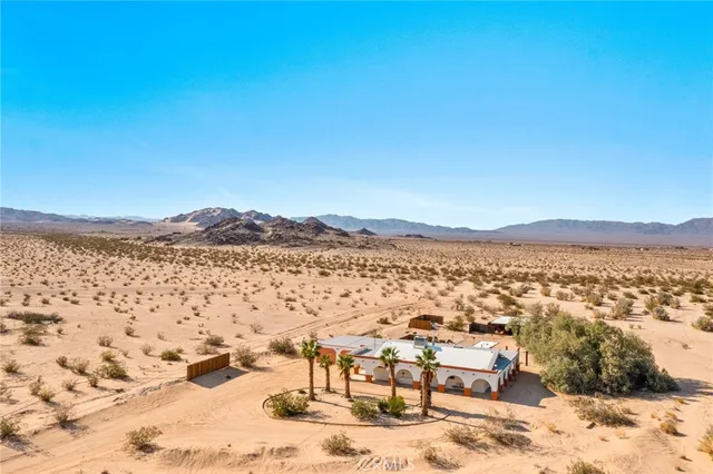$435,000 | 80322 Mesa Drive, Twentynine Palms, CA 92277