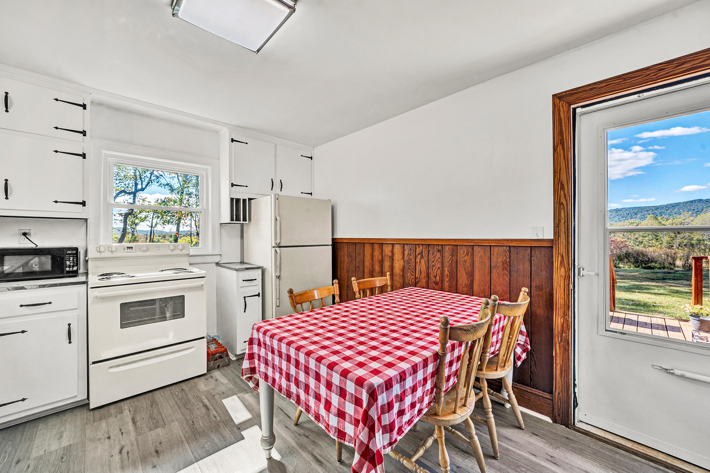 6303 Coopers Mountain Road Rocky Mount, VA 24151 - Photo 12 of 42 6303 Coopers Mountain RD