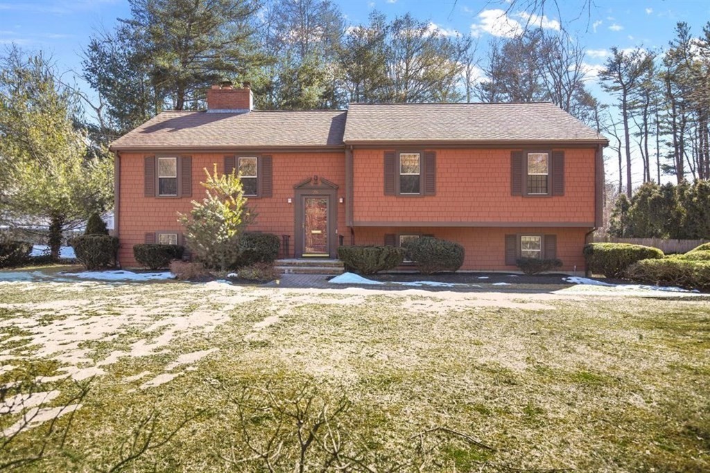 28 Winfield Road Hingham, MA 02043 - Photo 2 of 25