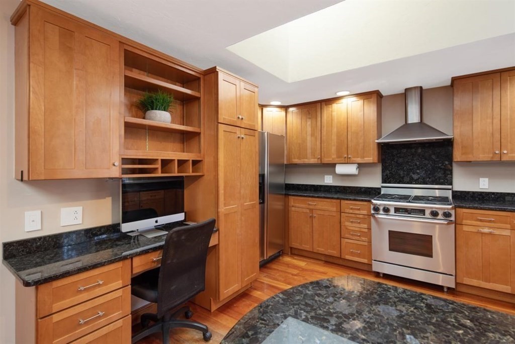 28 Winfield Road Hingham, MA 02043 - Photo 9 of 25