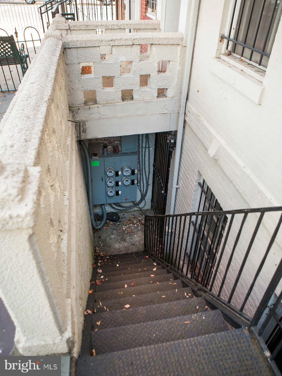 333 C Street Southeast Washington, DC 20003 - Photo 5 of 12 Exterior (Front)