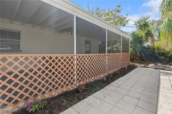 $354,900 | 8925 Dorchester Street, Fort Myers, FL 33907