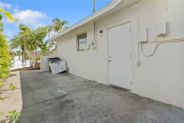 $354,900 | 8925 Dorchester Street, Fort Myers, FL 33907