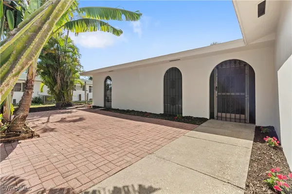 $354,900 | 8925 Dorchester Street, Fort Myers, FL 33907