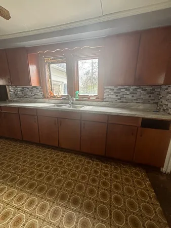 $79,000 | 639 West Madison Street, Ottawa, IL 61350