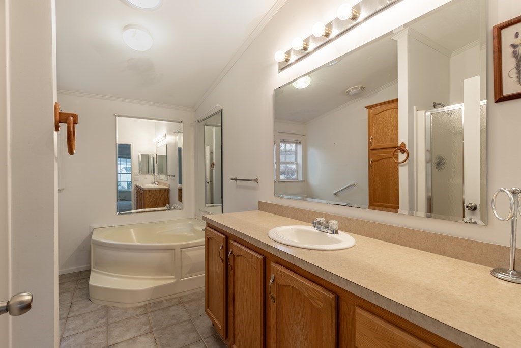 39 George's Loop Raynham, MA 02767 - Photo 34 of 41 Gallery Image 34