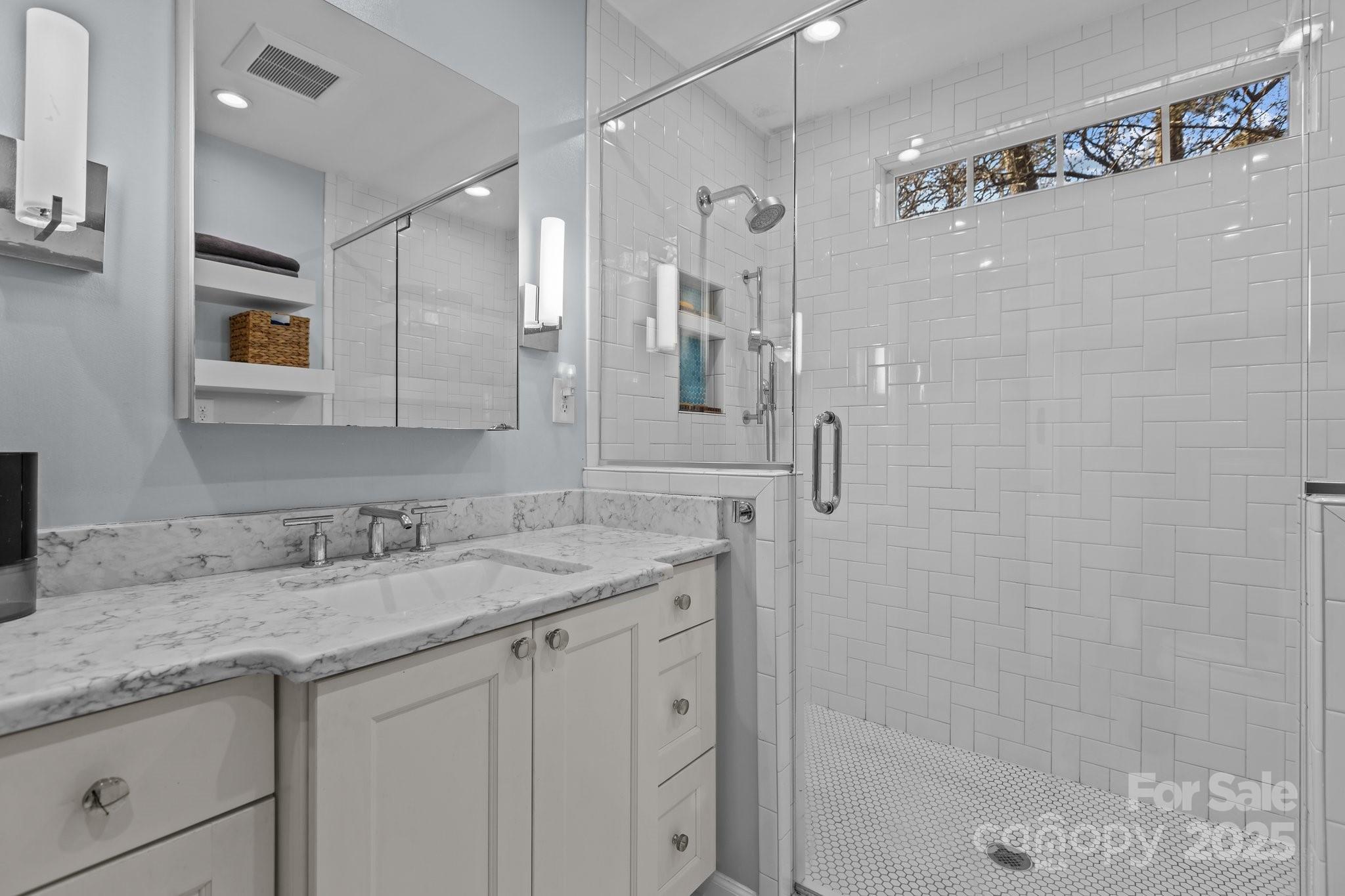 1325 Duplin Road Raleigh, NC 27607 - Photo 23 of 42