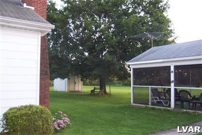 823 Sherers Hill Road Riegelsville, PA 18077 - Photo 8 of 23
