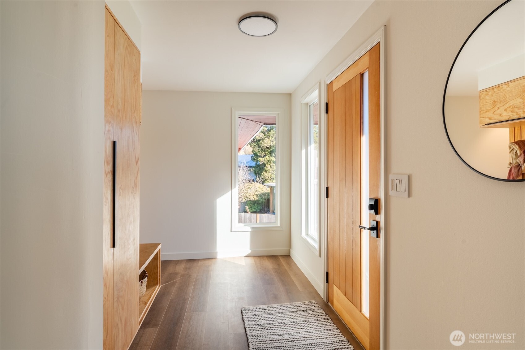 1040 Northeast 154th Street Shoreline, WA 98155 - Photo 3 of 25 a view of a interior of the house