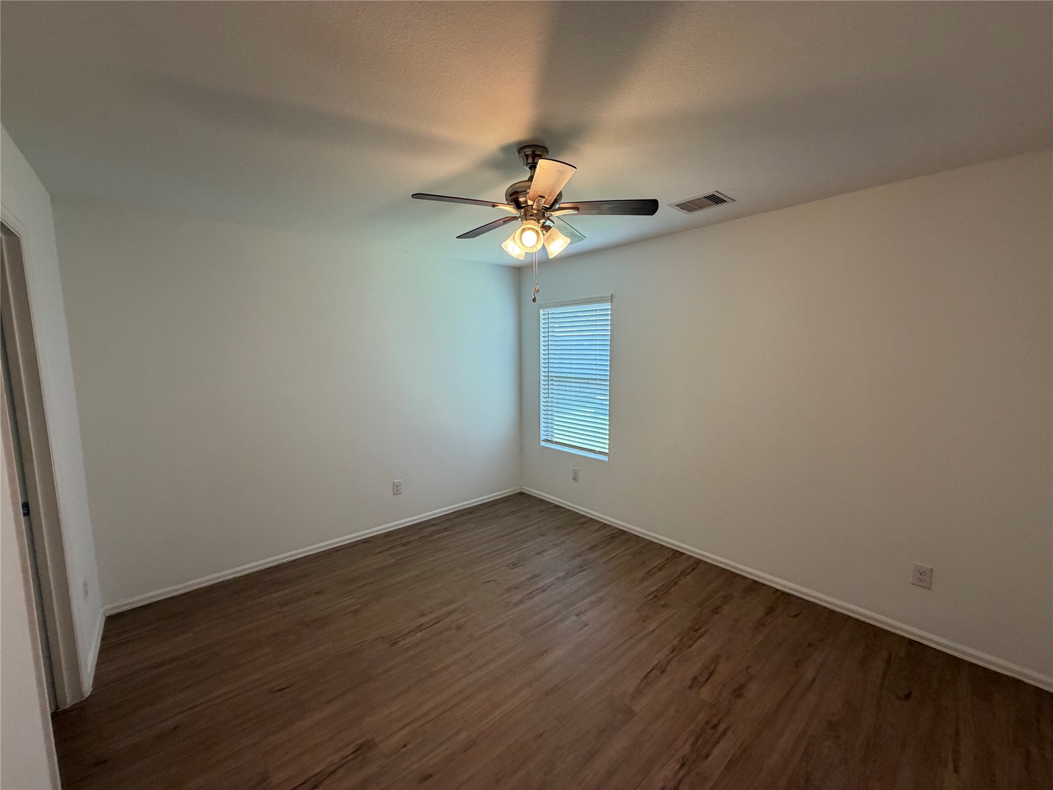 14514 Woodcott Warren Way Rosharon, TX 77583 - Photo 12 of 30