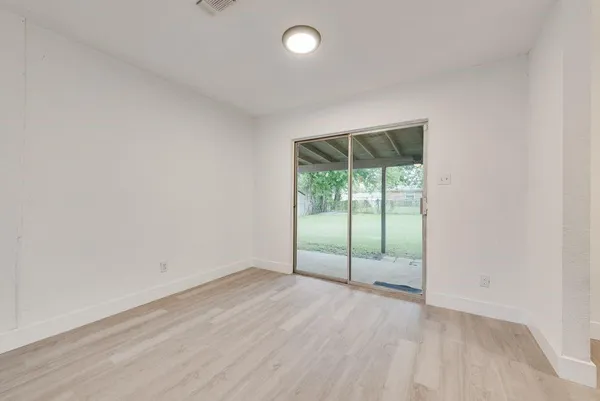 $275,000 | 6048 Hillcrest Drive, Watauga, TX 76148