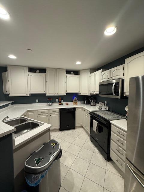 340 Jennifer Lane Brookfield, WI 53045 - Photo 4 of 18 Kitchen