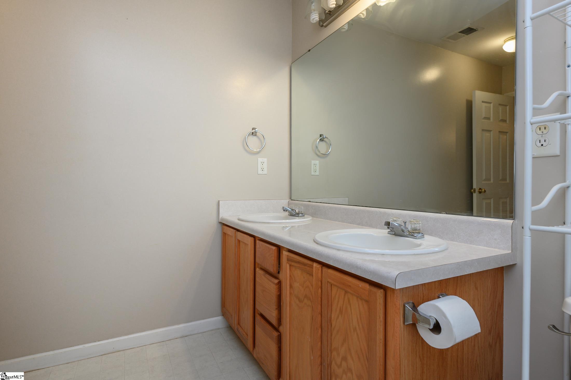 115 Spindleback Way Greer, SC 29651 - Photo 17 of 34