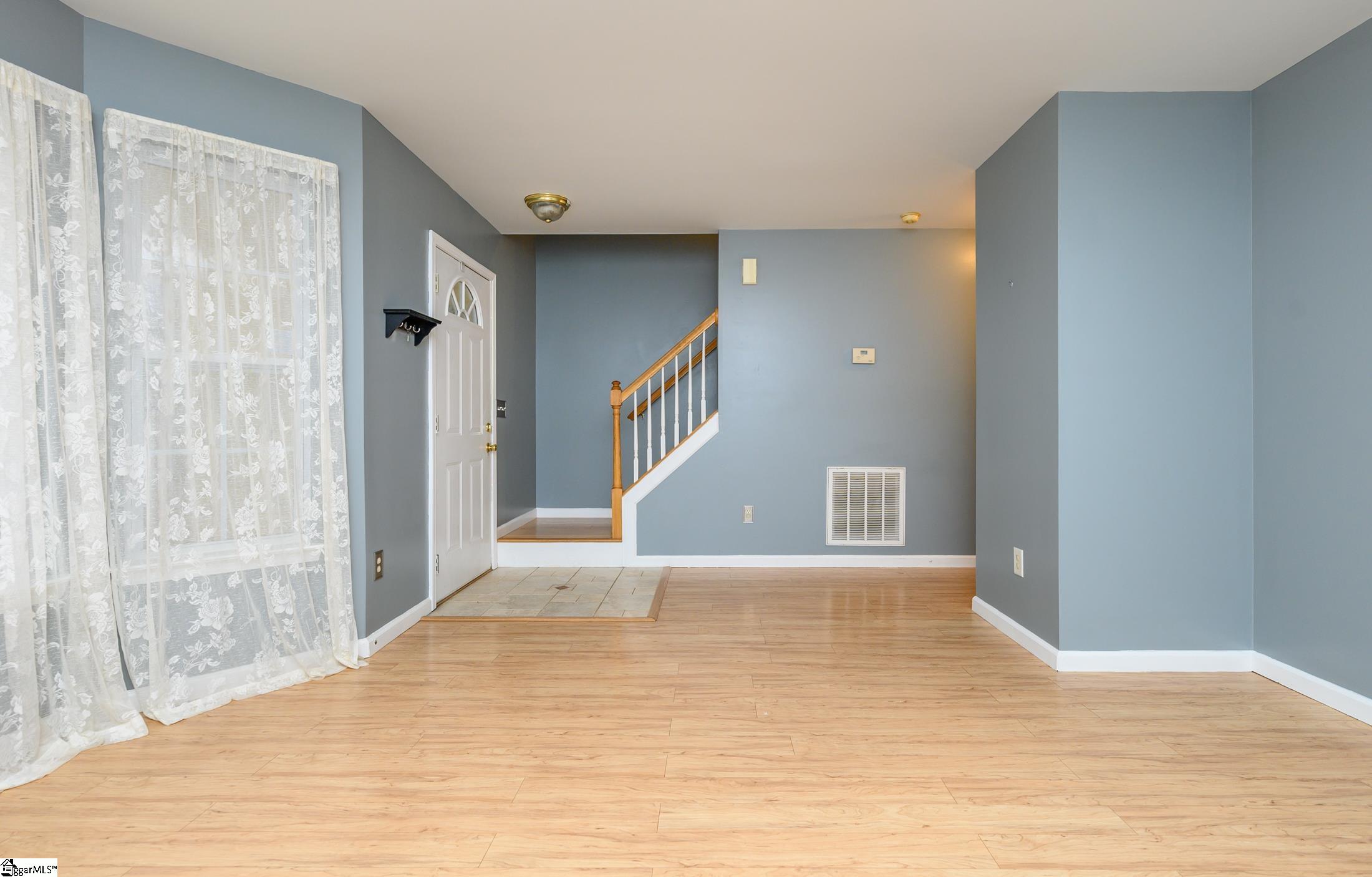 115 Spindleback Way Greer, SC 29651 - Photo 5 of 34