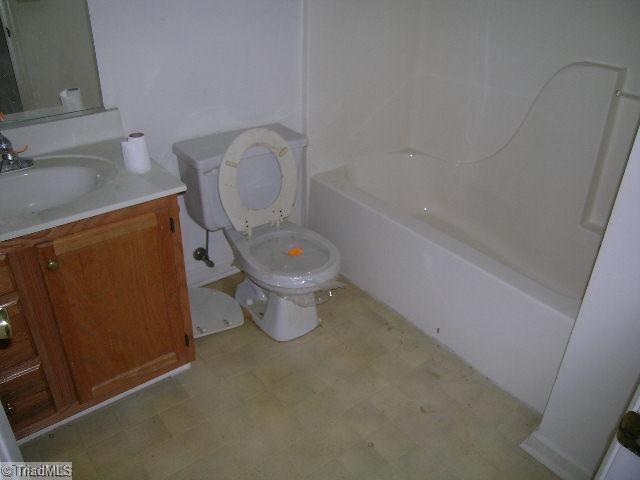 Other Bath. Hallway Full Bath